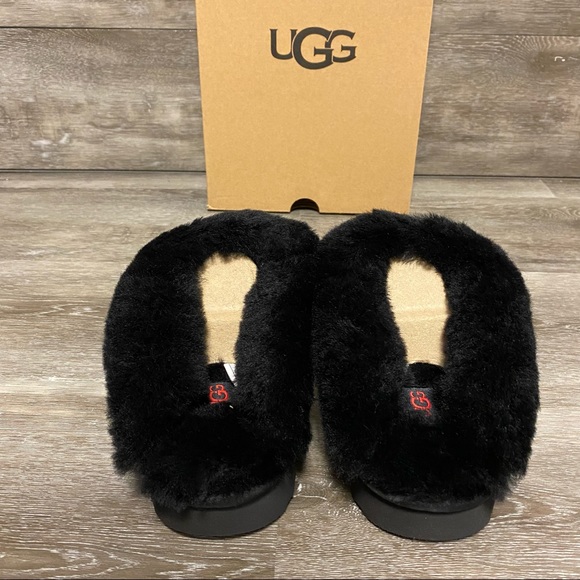 UGG | Cluggette Sequin Slippers Black - Picture 6 of 8